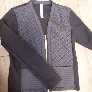 LULULEMON zipped quilted sweater sz8